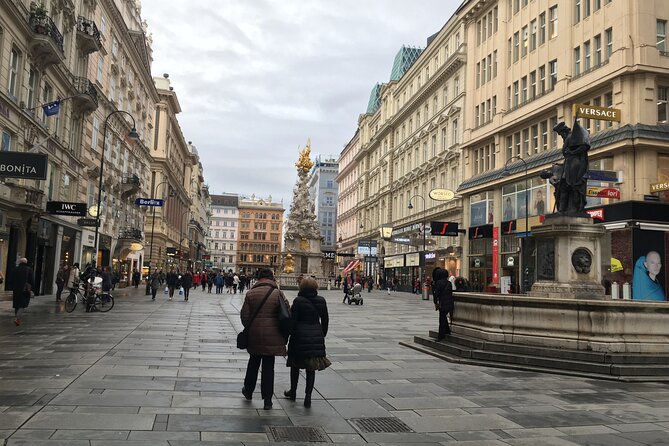 Lokafy Vienna Kid-Friendly Private Walking Tour with a Local - Who this Vienna tour fits best