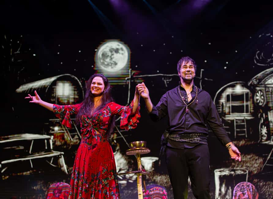 Magic World ● Anca & Lucca - The Magic of World Champions - Where audience participation actually changes the experience