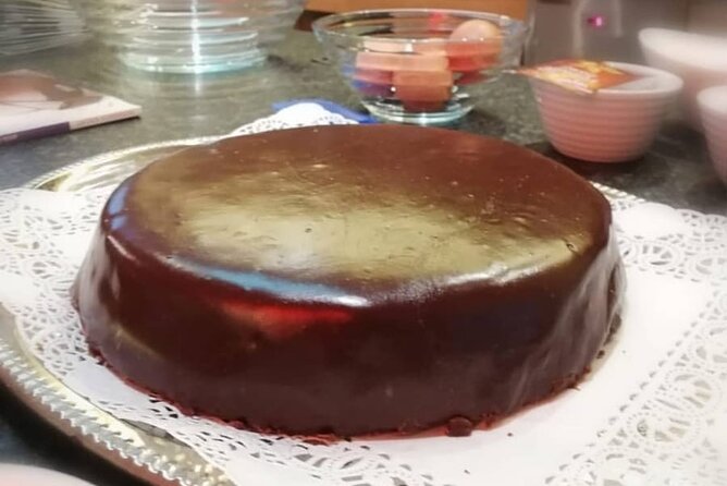 Nabiel's Vienna Cooking Class - Entering Nabiel’s Vienna kitchen at 7:00 pm
