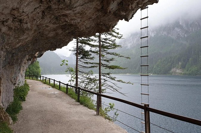 Perfect Private Day Tour to Hallstatt & Gosau Lake from Vienna - How to plan your day so you do not feel rushed