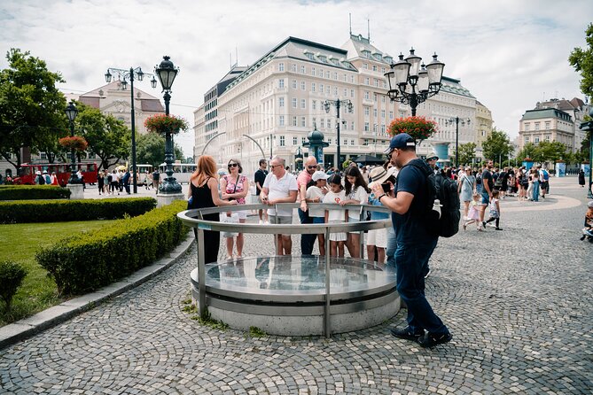 Private Bratislava Tour with Transfer from Vienna to Budapest - The 2-hour Bratislava walking tour: how to make it count