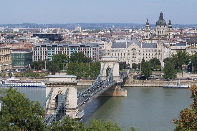 Private Budapest Day Trip from Vienna - Budapest arrival: getting oriented around the Danube