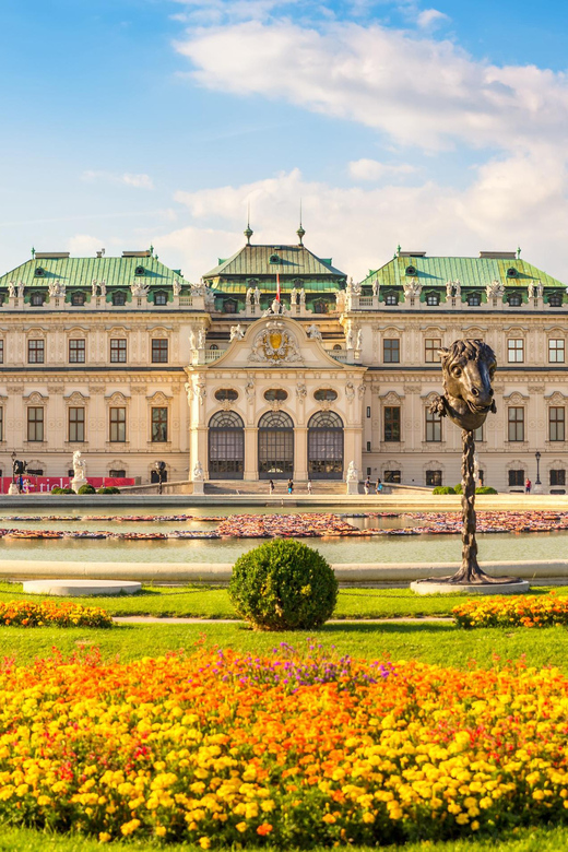Private day trip from Budapest to Vienna and back - St. Stephen’s Cathedral, Hofburg Palace, Belvedere, and Vienna State Opera