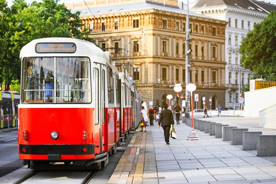 Private day trip from Budapest to Vienna and back - The historic center and Ringstrasse walk: where Vienna feels like Vienna