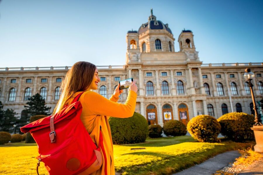 Private Family Tour of Vienna with Fun Attractions for Kids - Starting point at Schullin, and why it matters