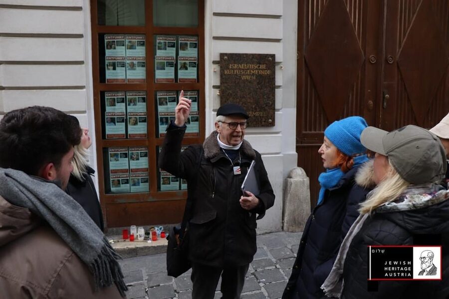 Private Jewish Vienna Inner City Tour - Jewish Museum Vienna: Where Your Walk Turns Into Longer Learning