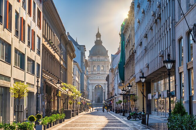Private Scenic Transfer from Vienna to Budapest with 4h of Sightseeing - Vienna to Budapest by private car, with a sightseeing brake