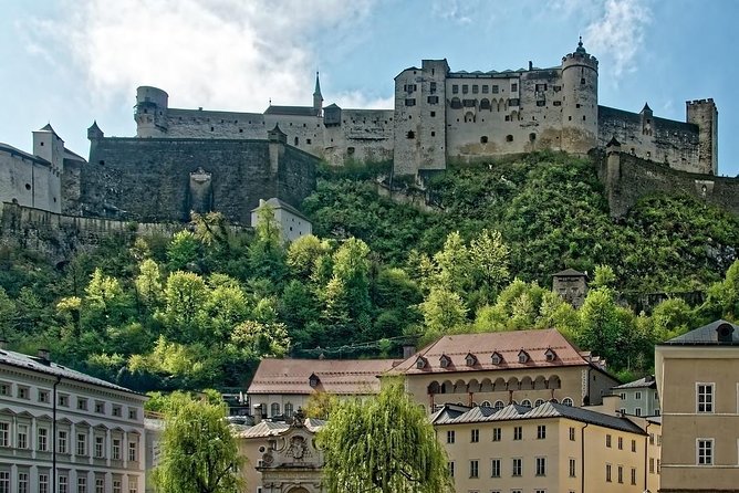 Private Scenic Transfer from Vienna to Salzburg with 4h of Sightseeing - A smart day plan to avoid rushing