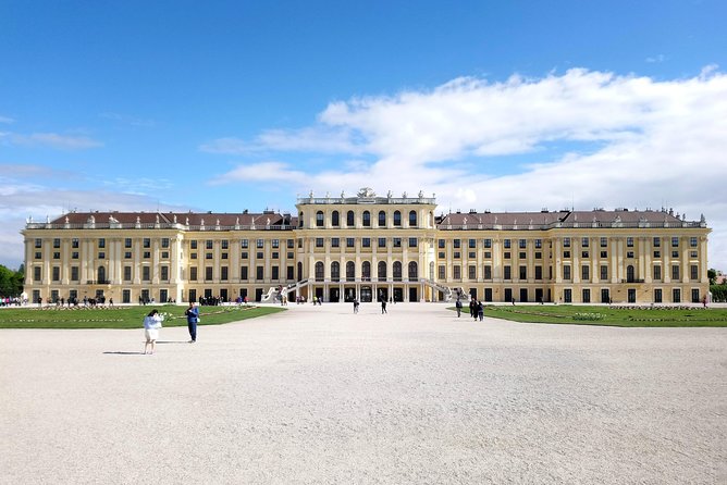 Private Schönbrunn Palace and Gardens Tour - Who should book this Schönbrunn private tour?