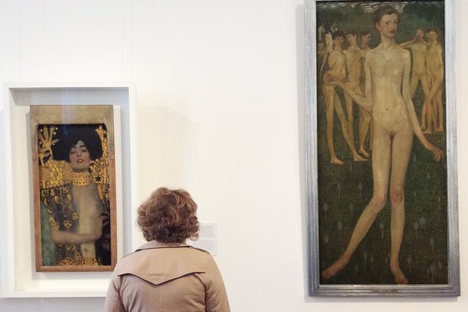 Private Themed Tour of the Belvedere with an Art Historian: "The Kiss" by Gustav Klimt: how it became the Symbol of the Viennese Art - Getting inside Belvedere faster with a skip-the-line palace ticket