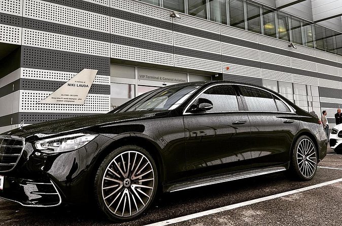 Private Transfer from Vienna City to Vienna Airport (One Way) - Booking Worth Your Time: Should You Choose This Transfer?