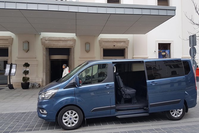 Private transfer from Vienna to Budapest with Bratislava visit - The Route Break: How the 2-Hour Bratislava Stop Works
