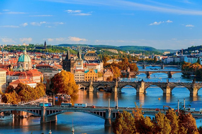 Private Transfer from Vienna to Prague with 2h of Sightseeing - Value for Money: When $320.61 Per Person Works