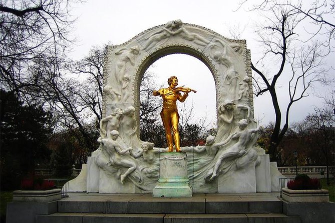 Private Vienna Art Nouveau Walking Tour - Karlsplatz Station Buildings and the Jugendstil You Can Spot Instantly