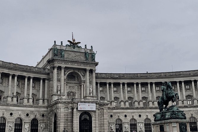 Private World War II Walking Tour in Vienna - Meeting point, pickup, and where the walk ends