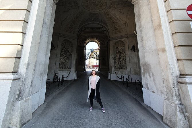 Puzzle tour: Mythical Hofburg - Key highlights you will feel right away