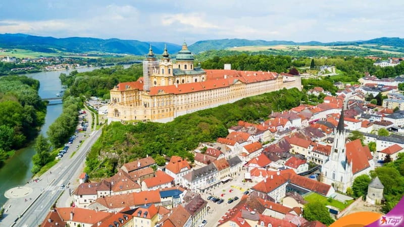 Salzburg – A City of History, Hallstatt – A Place of Legends - Who should book this, and who might want a different plan