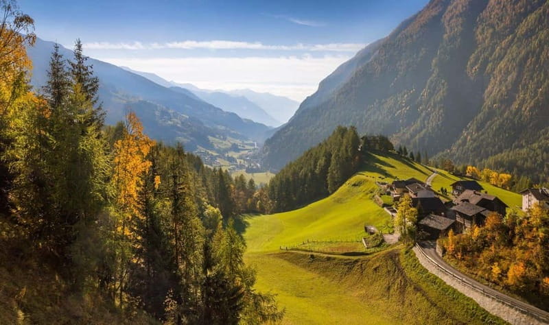 Salzburg – A City of History, Hallstatt – A Place of Legends - Should you book? My honest take