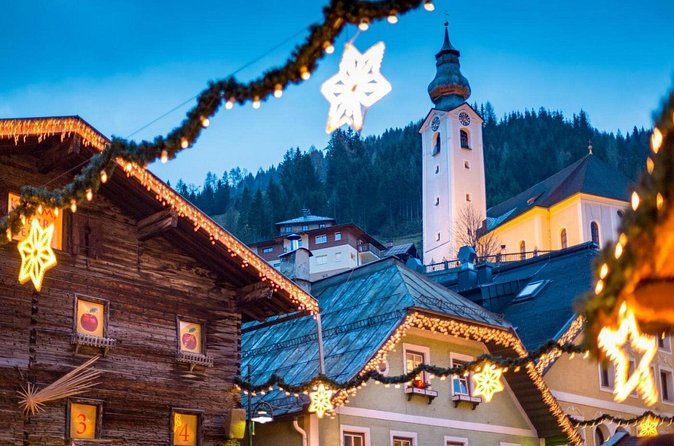 Salzburg Christmas Markets Day Trip from Vienna - Your day on the road: comfort, commentary, and small-group flow