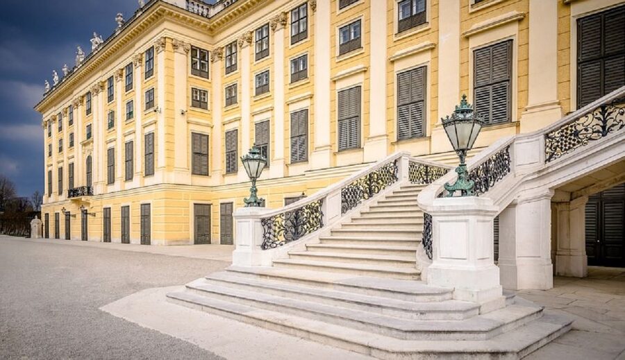 Schönbrunn Grand Tour : Private Skip-the-Line Walking Tour - Key things to know before you go