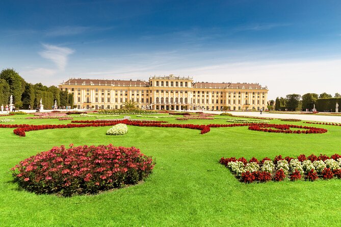 Schonbrunn Palace Fast Track Tour with Guide and Transfers - Inside the Palace Rooms, How the Guide Keeps It Moving