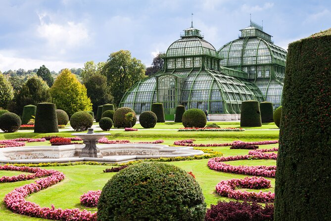 Schonbrunn Palace Fast Track Tour with Guide and Transfers - Garden and Gloriette Time, Why the Outdoor Stretch Works