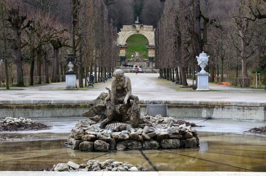 Schönbrunn Palace & Gardens Tour - Jewish Quarter Stories: Remembering Life Near the Ghetto Era