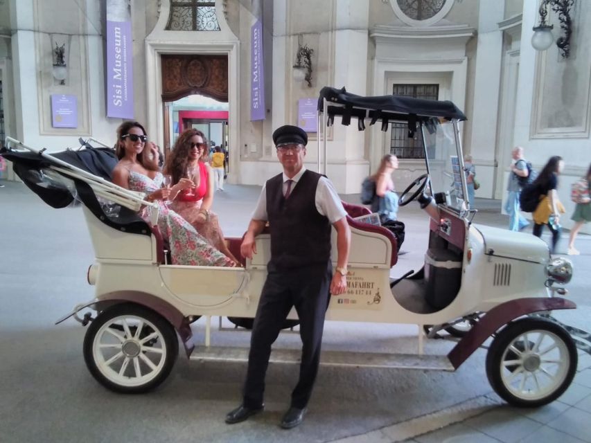 Sightseeing tour in electric vintage car (up to 5 people) - Comfort, weatherproof design, and the quiet ride factor