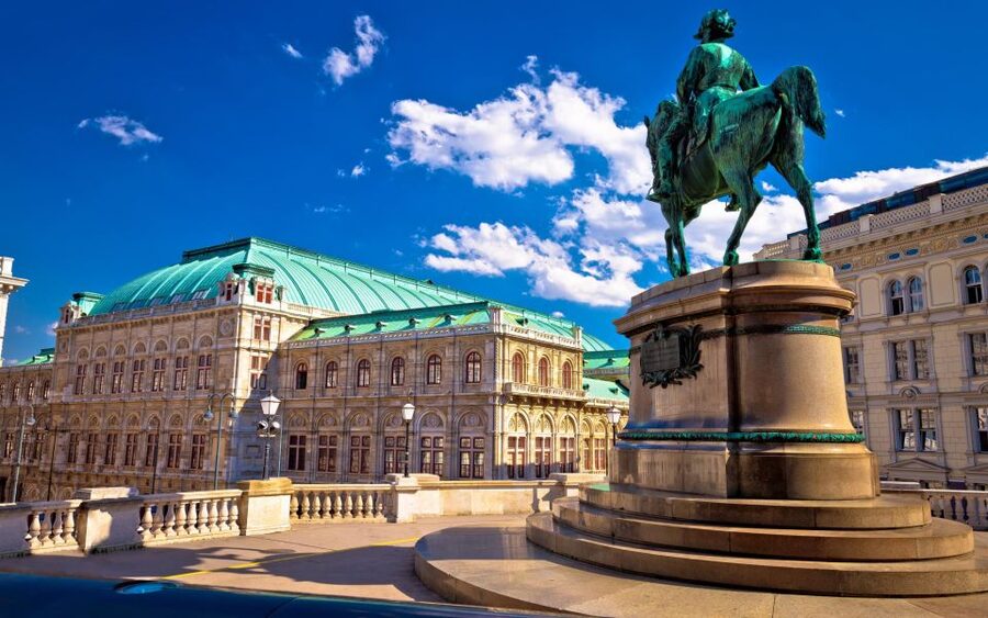 Skip-the-line House of Music Vienna, Mozart, Beethoven Tour - The 5-hour option with transfers: more walking time, more composer stops