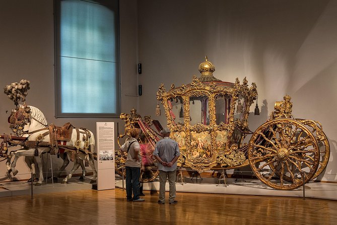 Skip the Line:Imperial Carriage Museum by Schönbrunn Kaiserliche Wagenburg Wien - Getting in smoothly with a mobile ticket