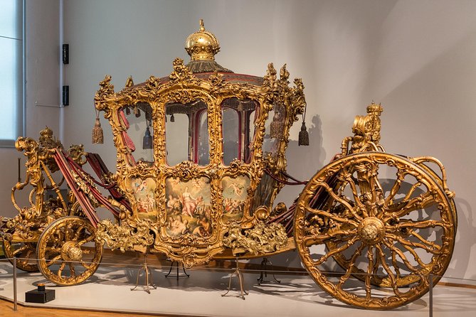 Skip the Line:Imperial Carriage Museum by Schönbrunn Kaiserliche Wagenburg Wien - Audio guidance and why your pace matters