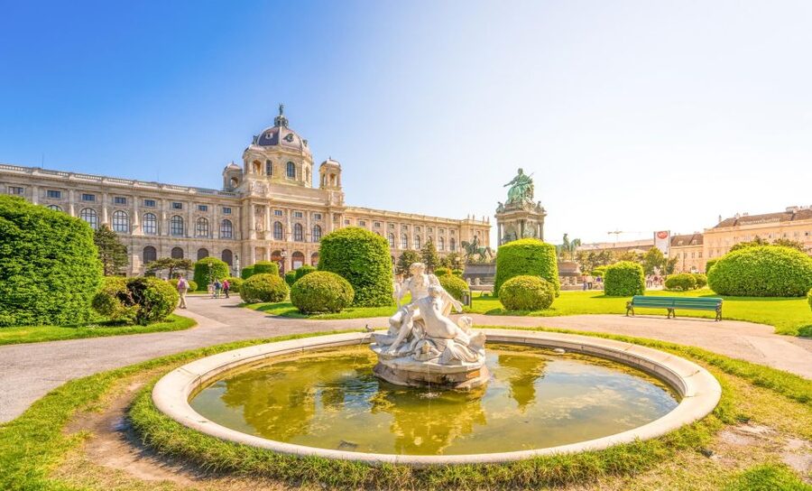 Skip-the-line Leopold Museum Vienna, Gustav Klimt Tour - Private car transfers and the St. Stephen’s Cathedral add-on