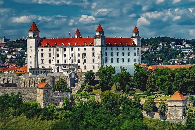 Small Group Half Day Tour from Vienna to Bratislava - Key things I’d watch before you book
