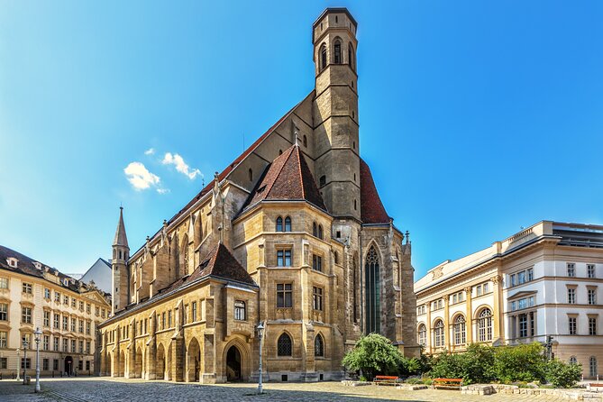 St Stephen's Cathedral, Top Churches of Vienna Old Town Tour - What “private guide” really means here