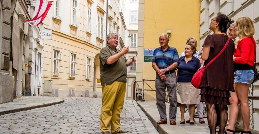Sweet Vienna Tour: Home of Cakes and Cafe Culture - Coffeehouse culture, minus the usual sightseeing script