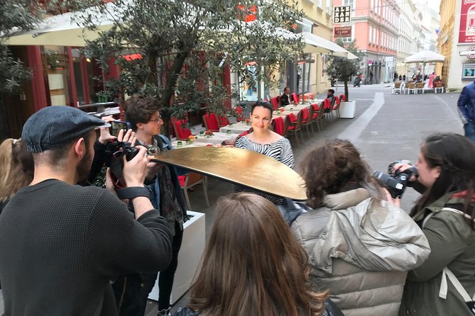 Take Fabulous Photos of Yourself in Vienna - Focus, Light, and Composition Tips You Can Use After the Tour