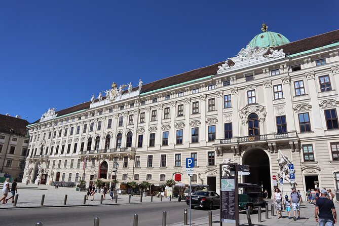 The Cultural Heritage of Jewish Vienna walking tour - The Old Jewish Quarter and Jewish Museum Stop: Getting Oriented
