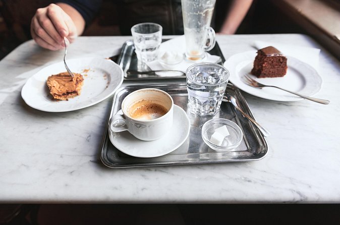 The Vienna Brunch Tour - Stop one: the Historic Center of Vienna and a classic café start