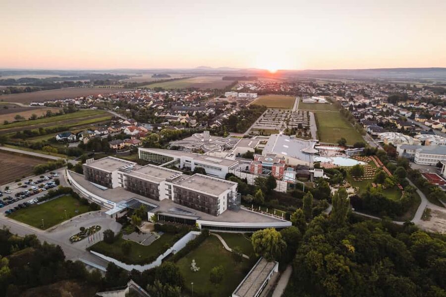 Therme Laa Wellness Day: Spa Escape Near Vienna - Fit & Active Programs and Water Aerobics, Without Pressure