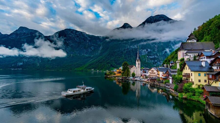 Traunkirchen, Hallstatt & Salzburg – A Day to Remember - The timing reality: a 14 hour day you should plan for