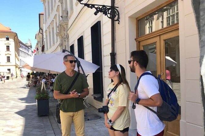 Trip from Vienna: Visit Bratislava - transport, lunch and guided tour included - The guided walking window: Bratislava Castle and old-town focus