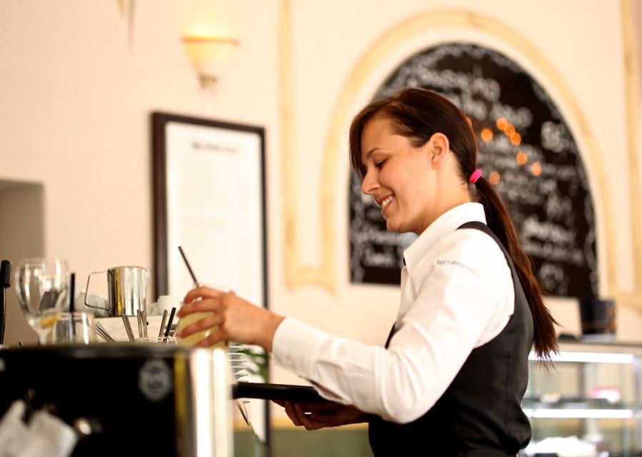 Vienna: 2.5-Hour Viennese Coffee, Cake, and Chocolate Tour - Who this tour is best for