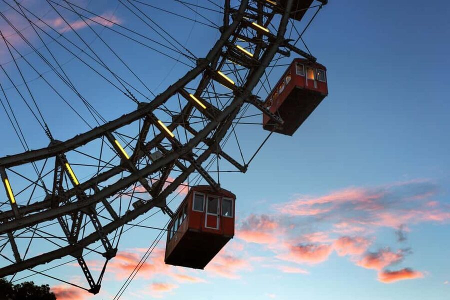 Vienna 3, 4 or 5-Attraction Pass: Schönbrunn, Belvedere, Bus - The value of a flexible Vienna pass (and what you should expect)