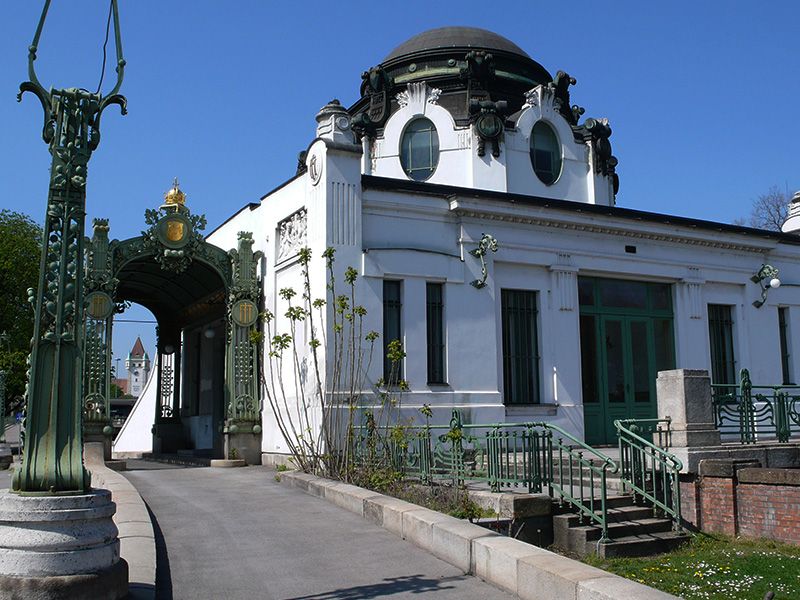 Vienna Art Nouveau Walking Tour - The Imperial Station Finale Outside Schönbrunn