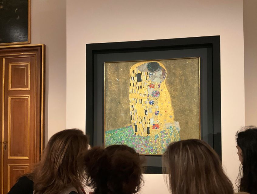 Vienna Belvedere for Kids and Parents: Art Tour with Tickets - Languages, group style, and pacing for families