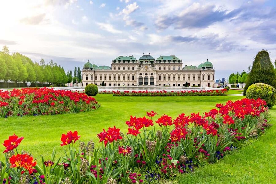 Vienna Belvedere Palace Skip-the-line Tour & Official Guide - The Kiss and the European masters you’ll hear about