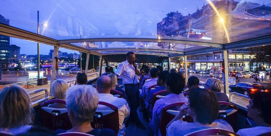 Vienna: Big Bus Evening Sightseeing Bus Tour with Live Guide - Vienna State Opera to the Danube, in one calm 90-minute loop