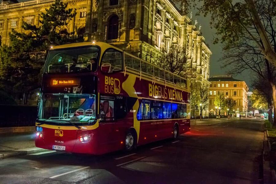 Vienna: Big Bus Evening Sightseeing Bus Tour with Live Guide - Live English guide plus audio headsets: make the narration work for you