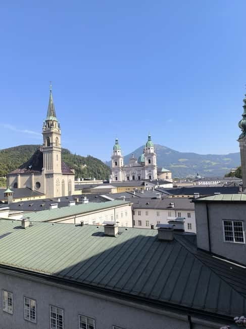 Vienna/Bratislava: Day Trip to Hallstatt & Salzburg - Should you book it?