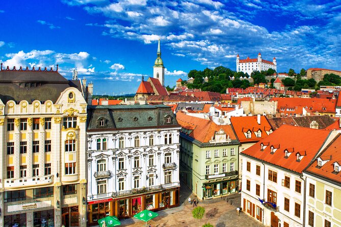 Vienna: Budapest & Bratislava Two Capitals Day Trip - The drive to Bratislava: a smooth jump between cultures